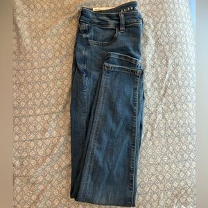 BLUE AMERICAN EAGLE SKINNY JEANS